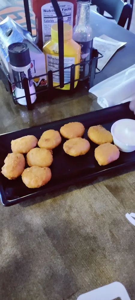 Fried Mac and Cheese Bites
